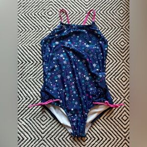 Girl’s bathing suit one piece